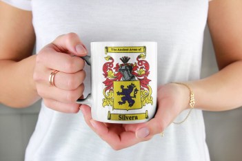 mug-silvera-crest-white